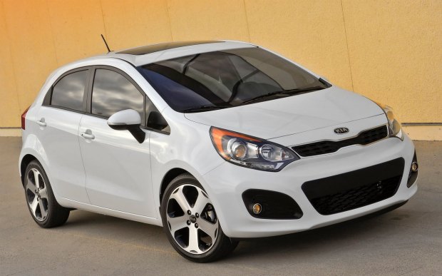 Kia-Rio_2012_03.1jpg