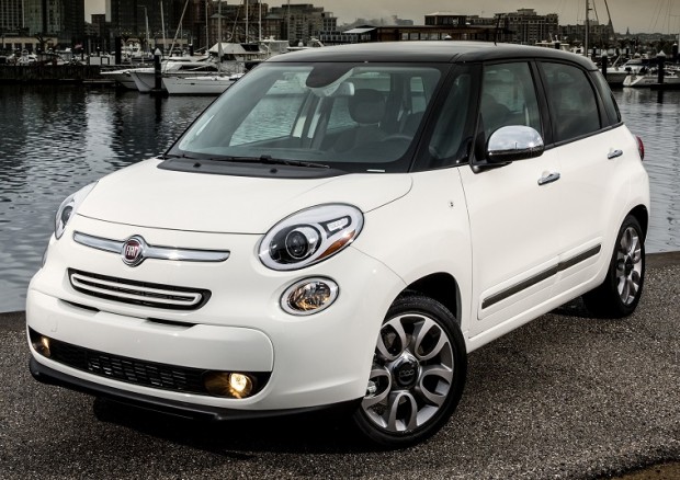 fiat_500l_us-spec_1-620x438